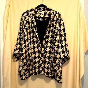 Coldwater Creek jacket good condition. houndstooth pattern.